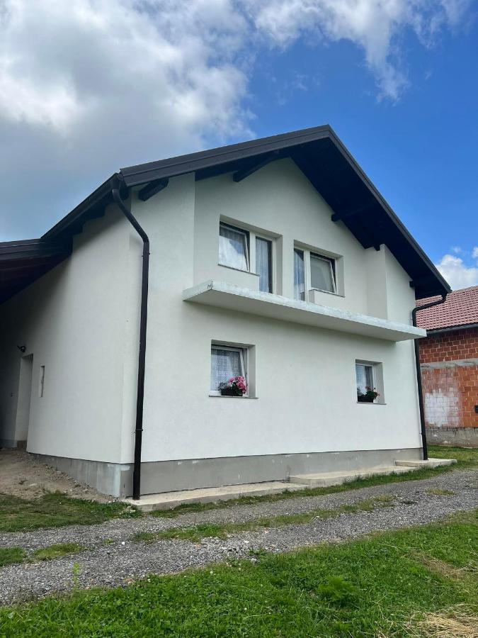 Apartman Djak Plitvicka Jezera Bagian luar foto